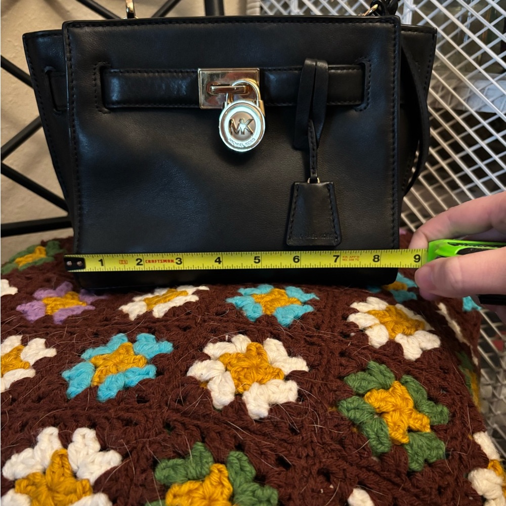 Black Michael Kors Women's Bag - Picture 14 of 16